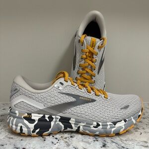 Running Shoes, Brooks, Ghost 15, Size 9 M